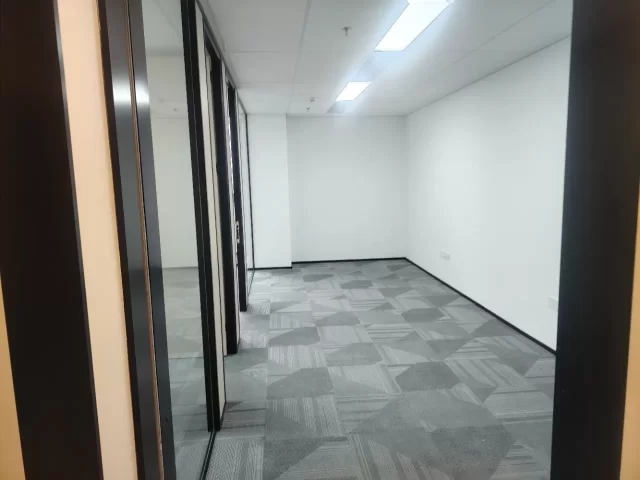 宁波云璟中心77.59平办公室精装修全新交付出租