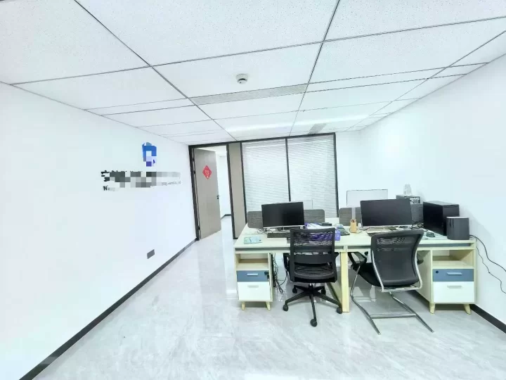 南部商务区南苑云荟酒店72平带水源，一隔间3800/月（包空调电费）