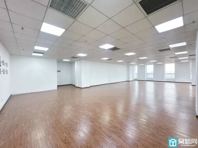 宁波鄞州区慧和大厦275平，西北，单价1.35元/平/天，月租金11292元