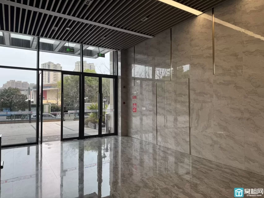 宁波滨江二期8号楼loft 办公室248平方米开发商直租