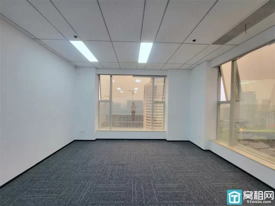 宁波招鄞大厦对面波特曼大厦180㎡西南朝向办公室出租月租金10400元/月