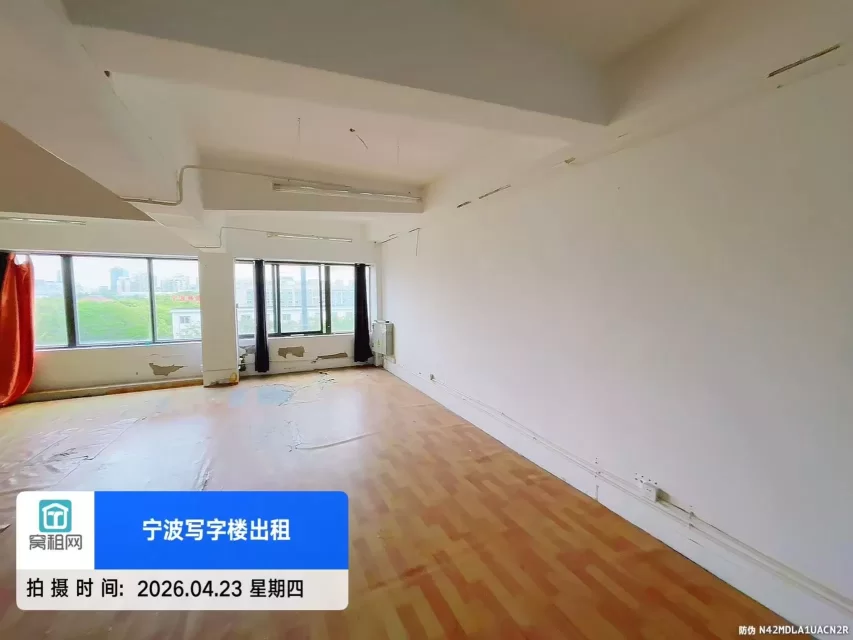 宁波驿淘158跨境产业园75平米办公室简单装修出租