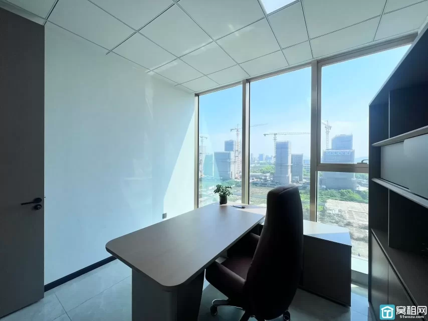 宁波高新区写字楼双面采光绝绝子 ​凌云大厦138平 样板间随时可看