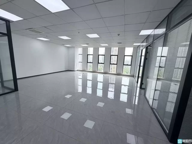 宁波明新大厦152.68平出租单价1.5元含税