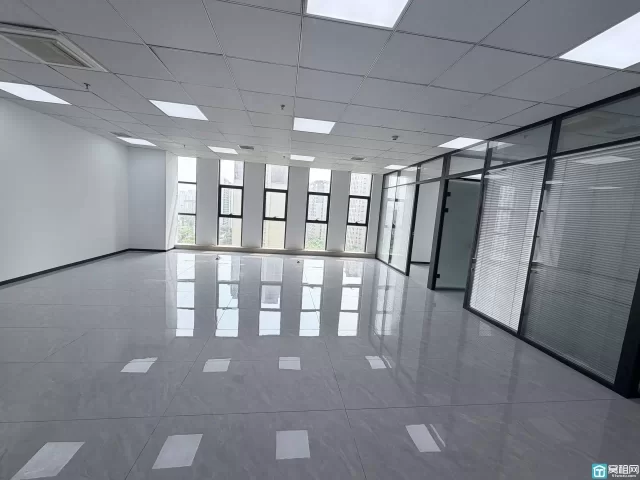 宁波明新大厦152.68平出租单价1.5元含税