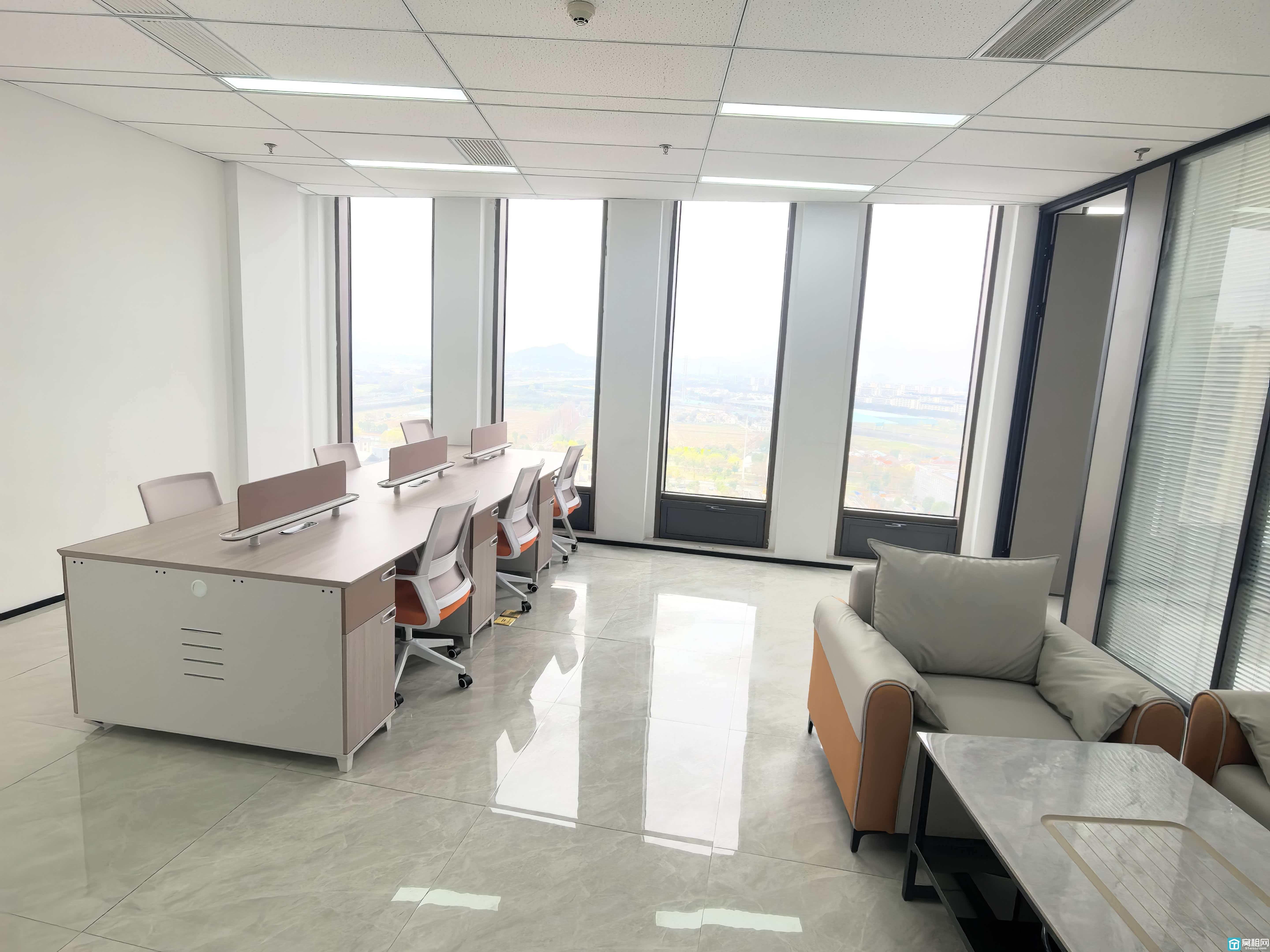 宁波江北高速口万科云谷中心大厦出租115平精装拎包办公 全新配套办公家具