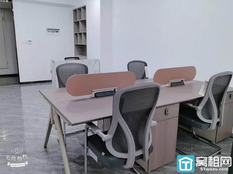 宁波高桥商会B座65平办公室朝东这一间精装修出租