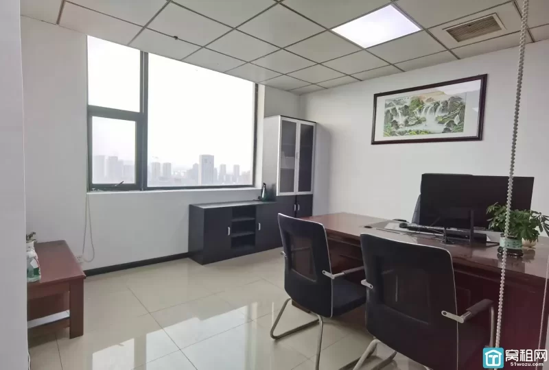 宁波鄞州区麒麟大厦精装65平、带1隔间，特惠2700月