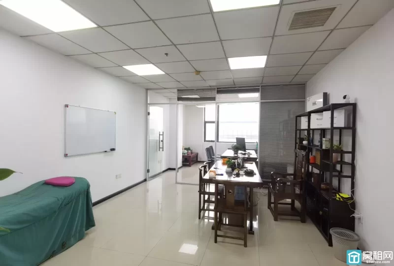 宁波鄞州区麒麟大厦精装65平、带1隔间，特惠2700月