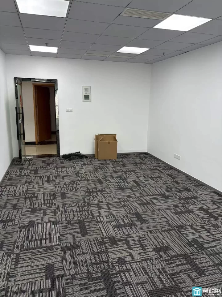 宁波慧和大厦稀缺小户型​60平！3100月出租