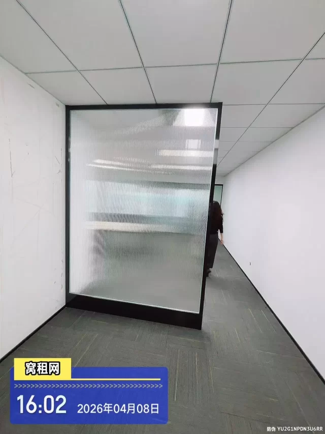 宁波中银大厦170平米精装修办公室出租朝东出租