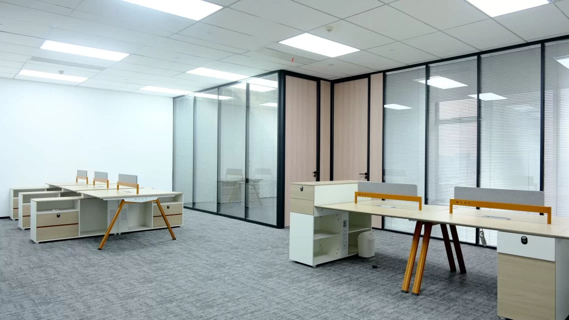 宁波新世界宁云中心办公室.建筑面积：176.13㎡出租