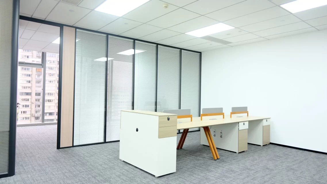 宁波新世界宁云中心办公室.建筑面积：176.13㎡出租