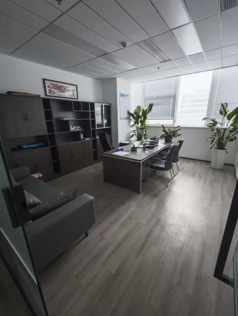 宁波高新区AUX奥创中心面积：318.52平出租租金：1.25元/月精装修交付