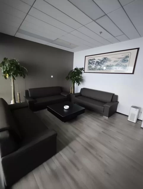 宁波高新区AUX奥创中心面积：318.52平出租租金：1.25元/月精装修交付