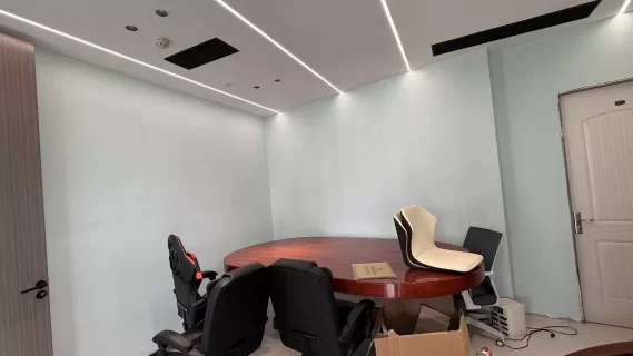 宁波鄞州区钱湖天地办公室出租，西南380平5隔间 特价20000/月