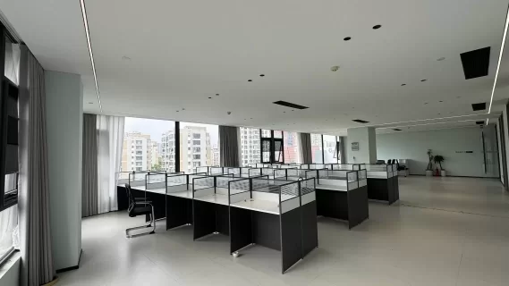 宁波鄞州区钱湖天地办公室出租，西南380平5隔间 特价20000/月