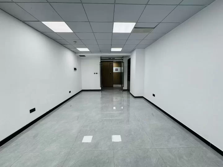 宁波涌金大厦90平一个隔间，朝南特价2999元