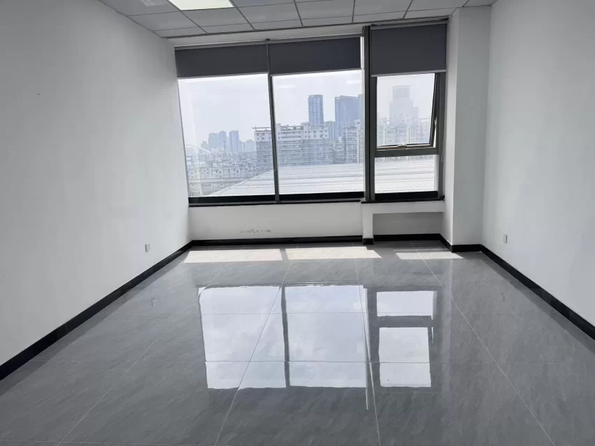 宁波高铁站附近月湖银座大厦朝南43平，物业费4.2，独立空调24小时开放