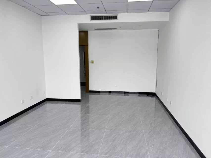 宁波高铁站附近月湖银座大厦朝南43平，物业费4.2，独立空调24小时开放