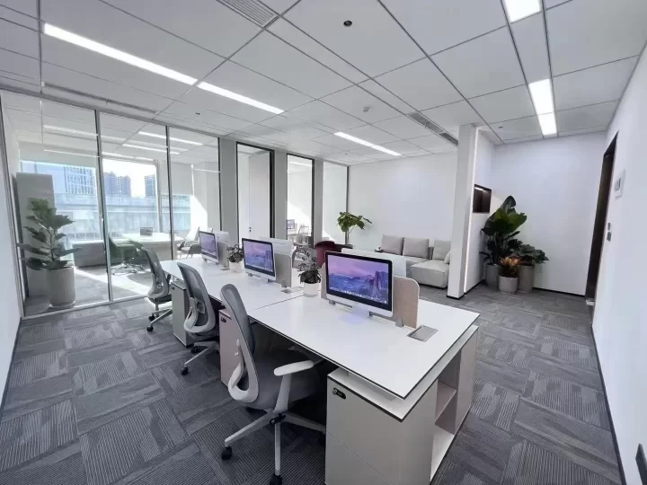 宁波奉化金茂大厦118平米全景落地窗免费注册公司～每周入户吸尘服务