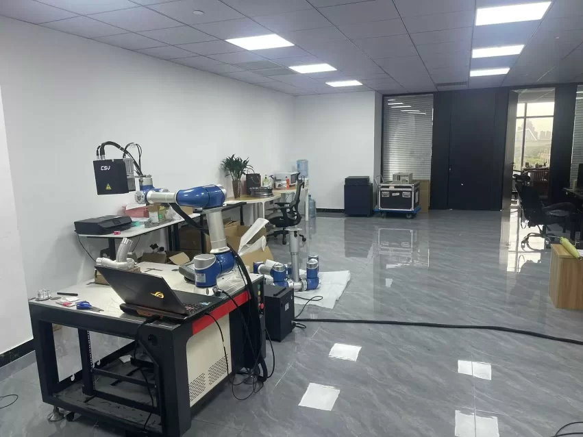 鄞州城南商务大厦出租朝东208平3隔间独立办公室