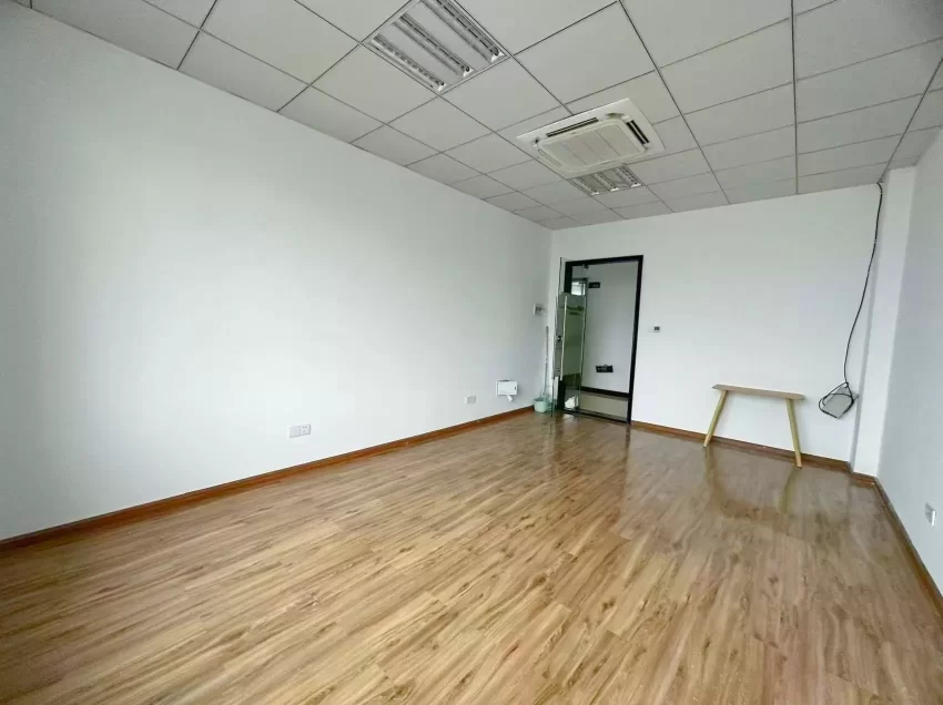 宁波鄞州区和悦科技大厦36㎡小户型，采光通透｜特价办公室1600全包！