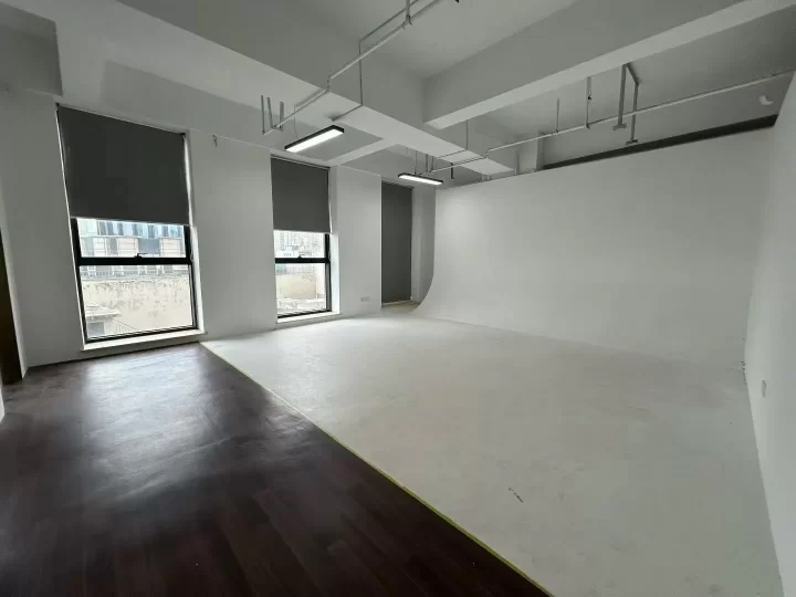 宁波鄞州区清华科创园181.74平写字楼出租 价格1.45元