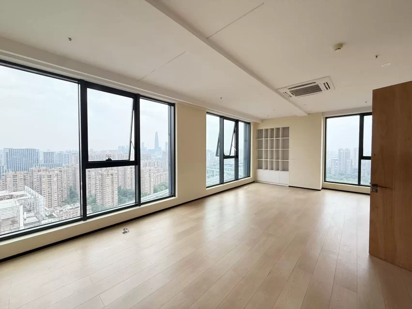 宁波和荣大厦584方，单价1.7，朝南，户型方正、采光通透、高利用率