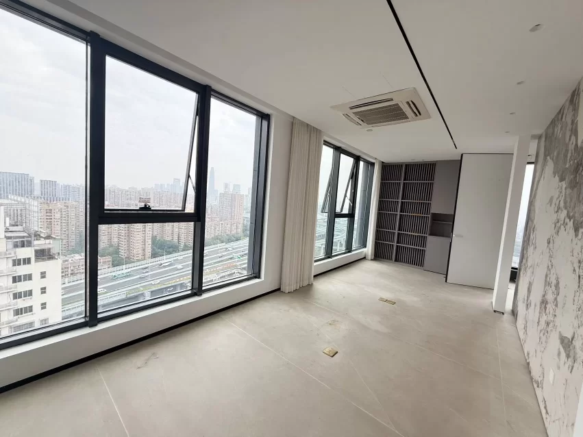 宁波和荣大厦584方，单价1.7，朝南，户型方正、采光通透、高利用率