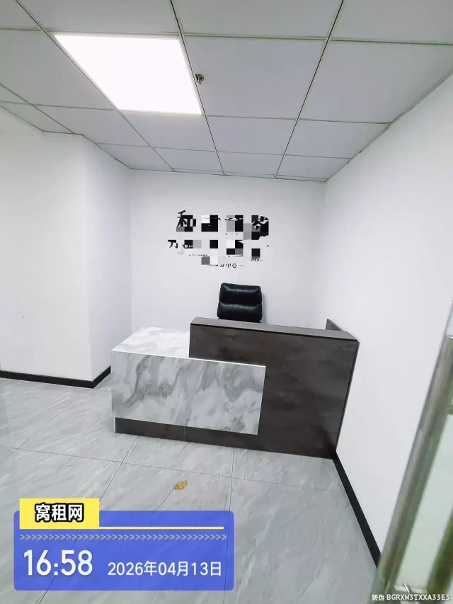 宁波百丈路嘉汇国贸B座310平米精装修办公室到办公桌出租12500元