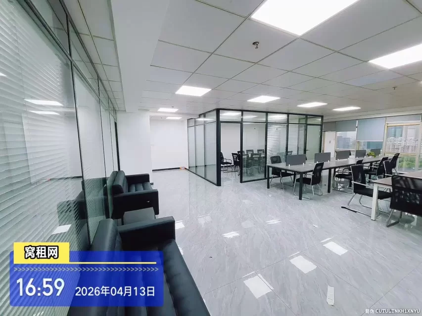 宁波百丈路嘉汇国贸B座310平米精装修办公室到办公桌出租12500元