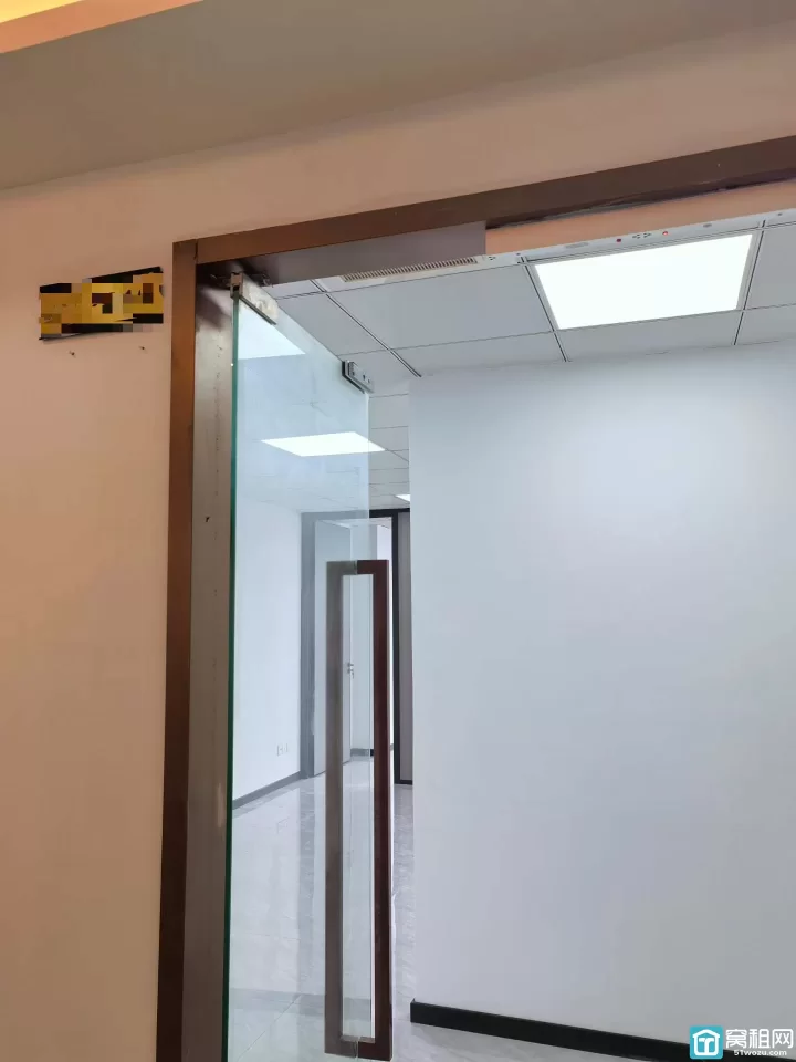 宁波南部商务区2期写字楼恒业大厦75平办公室招租3500元租金/月