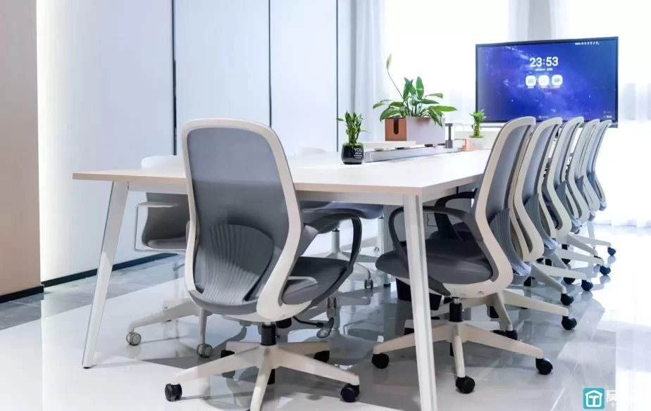 宁波嵩江高科大厦面积139平精装修办公室出租8000元/月