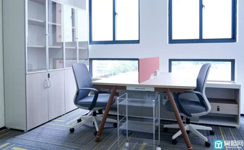 宁波嵩江高科大厦面积139平精装修办公室出租8000元/月