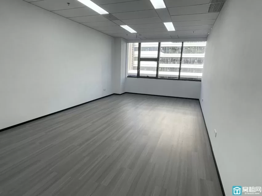 镇海甬江科创协同创新中心 70平朝北 单价1.25