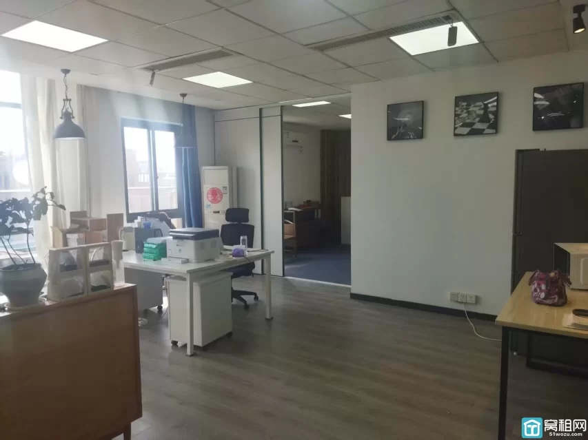 宁波镇海区创E慧谷出租190平米办公室招租