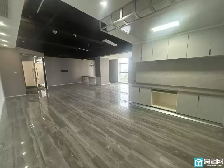 宁波清华科创园145.53平米精装修办公室出租