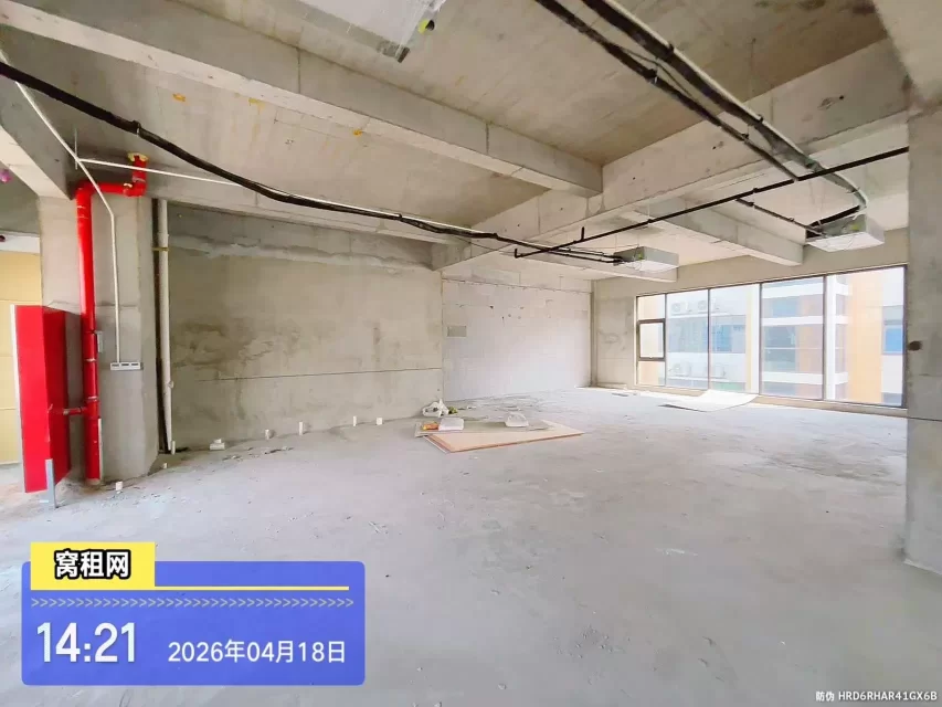 宁波青云上创意园顶楼1000平米办公婚纱摄影场地有大露台招租