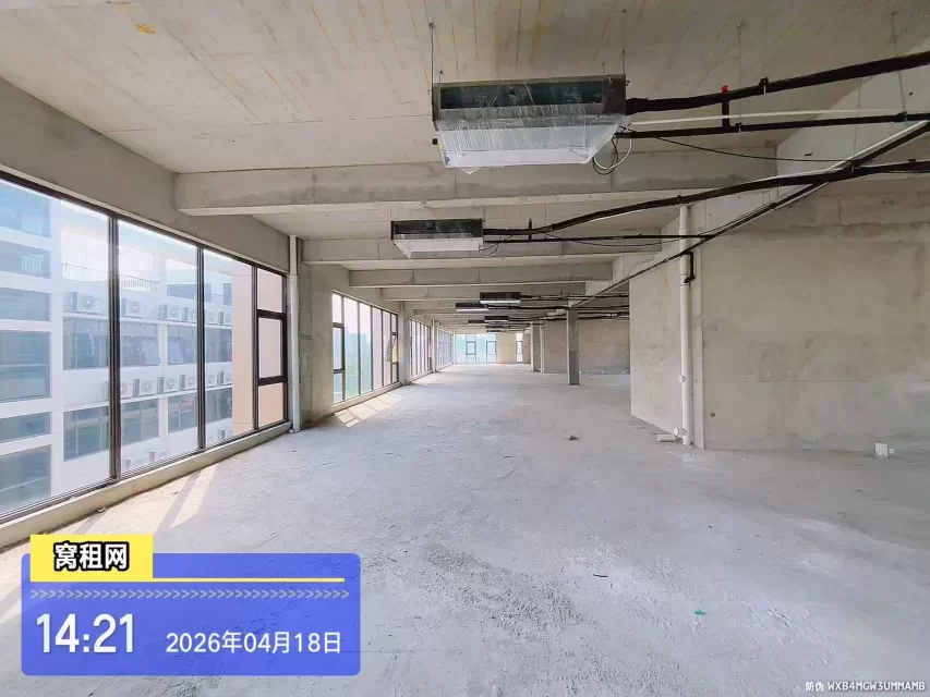 宁波青云上创意园顶楼1000平米办公婚纱摄影场地有大露台招租