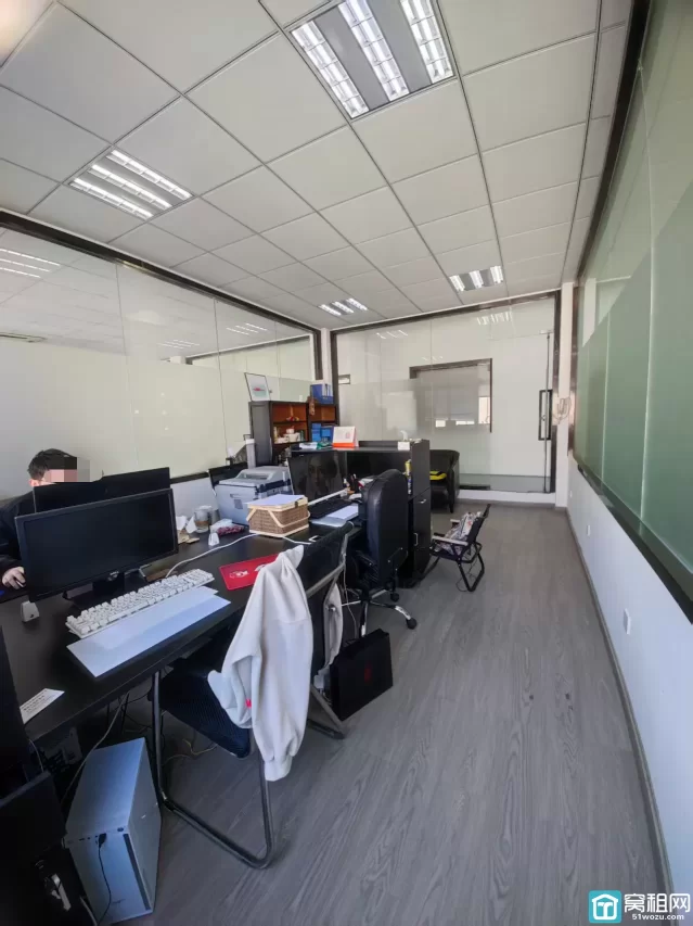 宁波创咖创意园出租35平米办公室租金1800元含物业费