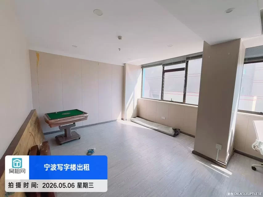 宁波江左大厦65平米小面积办公室出租3000元/月含税