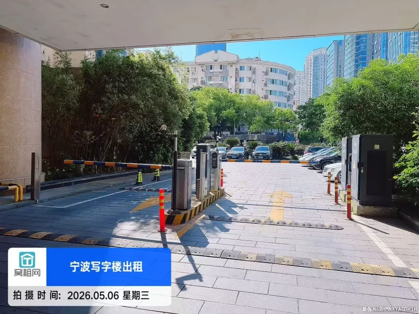 宁波波特曼停车场收费多少？