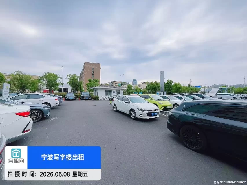 鄞州区恒创上谷停车收费包月多少？