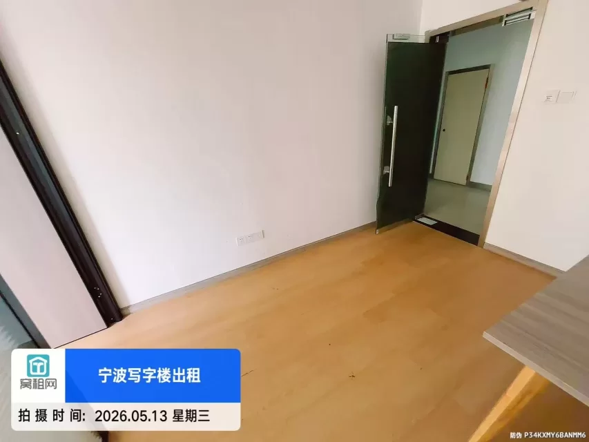 宁波海曙区三市大厦小面积45平米带家具特价出租1400元每月