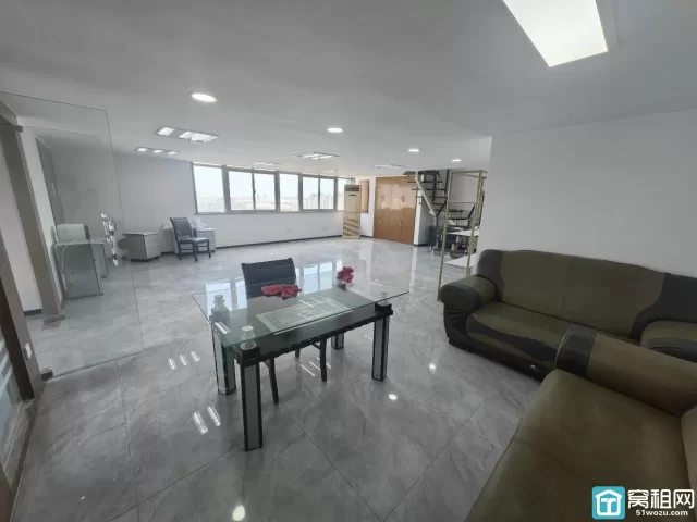 宁波1号线江厦桥东地铁口东海曙光大厦出租 面积120×2，独立空调，独立卫生间月租金5200元