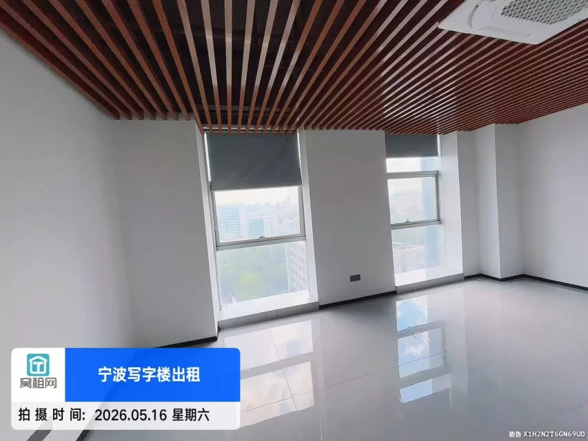宁波8号线中医院地铁站出口恒茂电子商务大厦66平米2800元出租