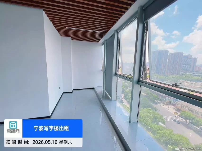 宁波恒茂电子商务大厦8 号线中医院地铁口 253平米精装修朝南办公室出租11500元/月