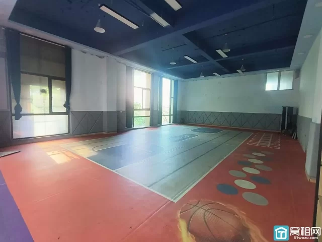 宁波城市广场377.14平办公室出租：单价1.3元含税