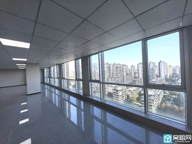 宁波地图5号线出口南苑环球酒店商务楼750.21平租金单价 2.5 元含税